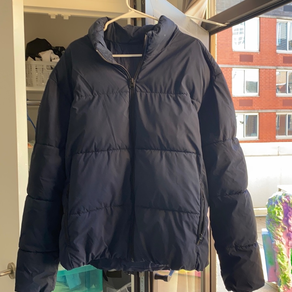 Barely worn navy blue zara mens puffer jacket